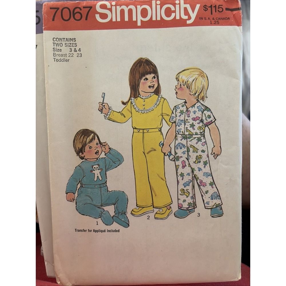 Simplicity 7067 Toddlers Pajamas Pattern Size 3 4 Vintage 1977 Applique Uncut